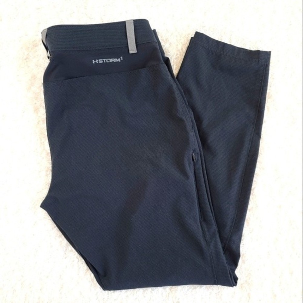Under Armor Women's Size 12 Storm 1 Black Performance Pants